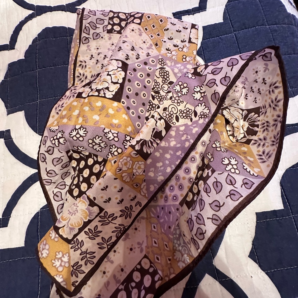 Source Unknown 8 scarves with different colors and designs